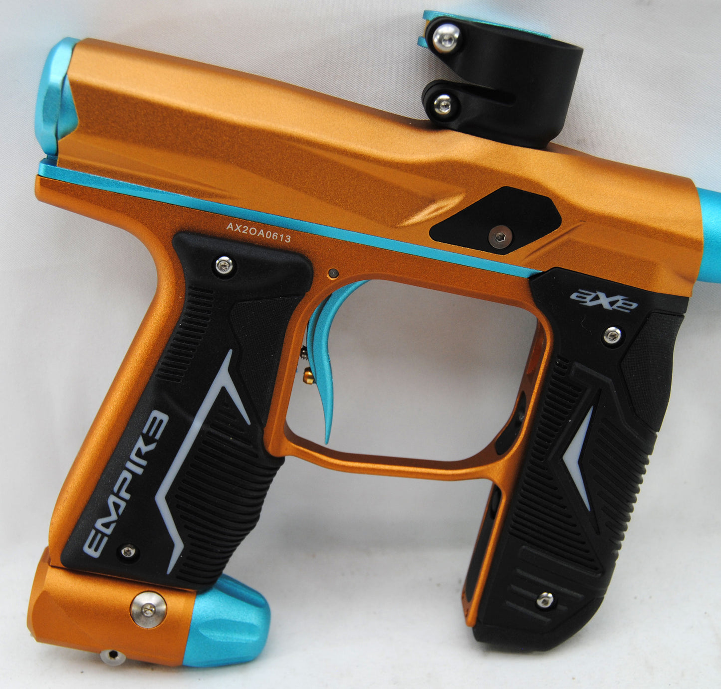 Used Empire Axe 2.0 Paintball Marker - Orange/Aqua