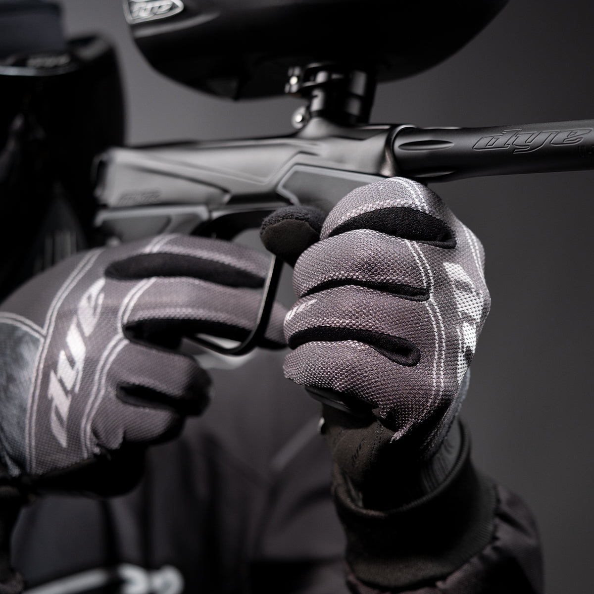 Dye FLX Glove - Forged Black/Grey