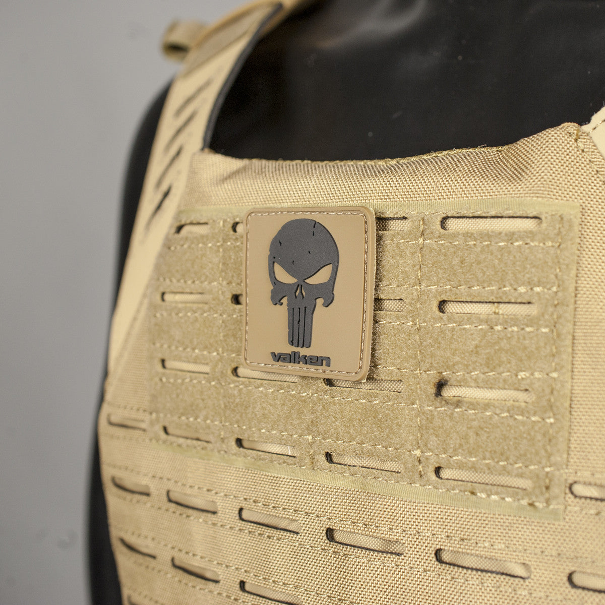 Valken Vest Alpha Carrier LC - Black Pirate - Valken