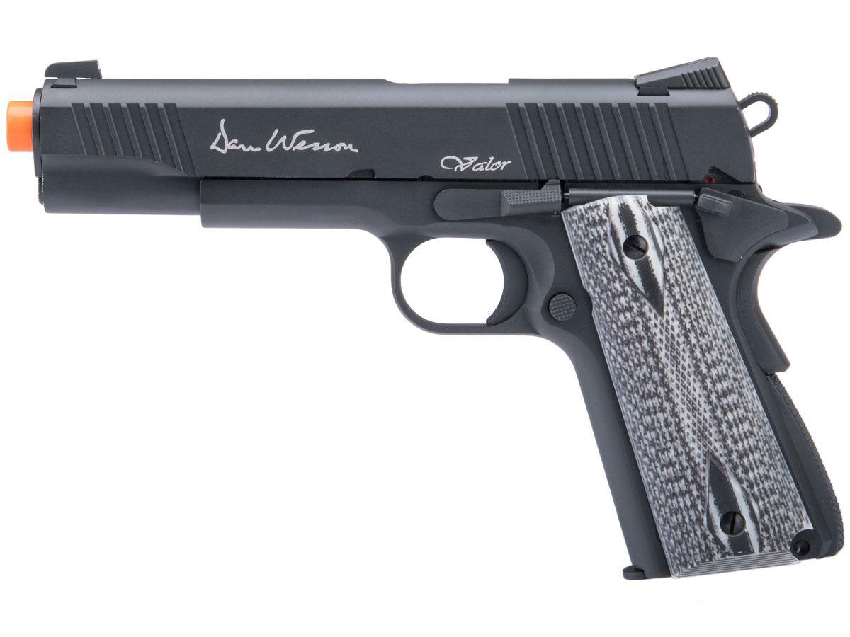 Dan Wesson Licensed Full Metal 1911 VALOR Custom Co2 Powered Airsoft Gas Blowback Pistol - Black