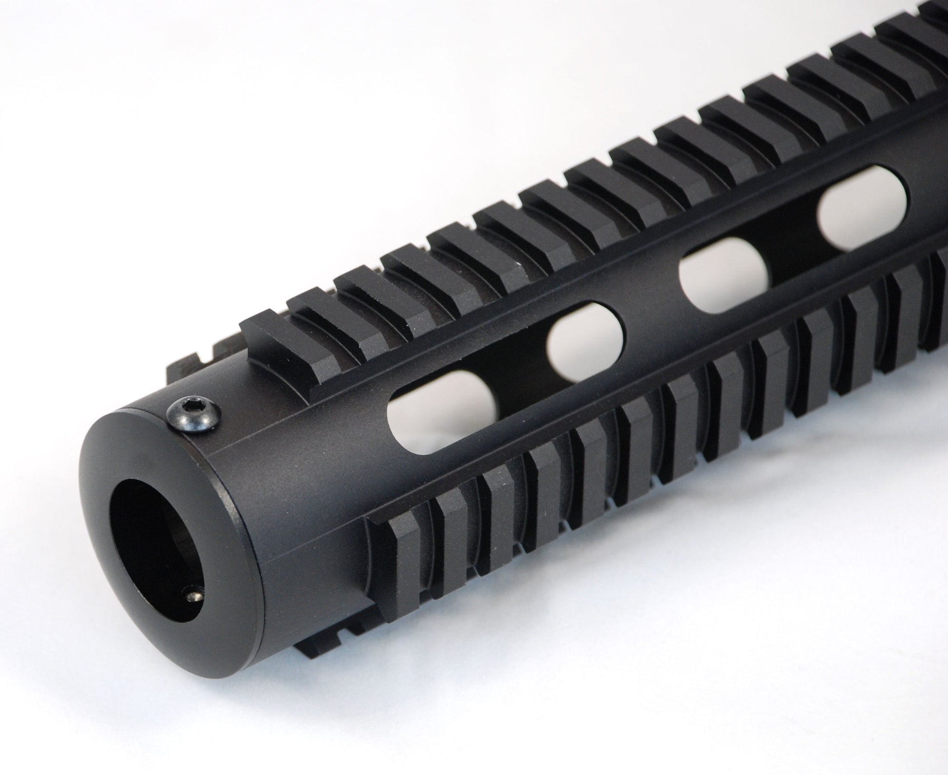 Universal Aluminum Shroud with Weaver Rails - fits 1" OD barrel - 13" - 3Skull
